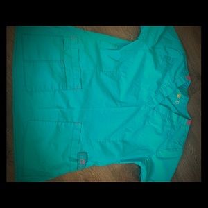 Wonder wink scrub set small